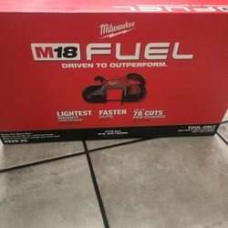 Bandsaw  Brand  New  $260 Firm