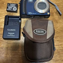 Panasonic Lumix DMC-TZ5 9.1MP Digital Camera (Blue)