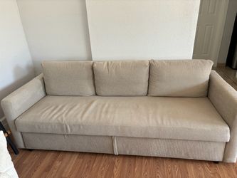 Couch / Sillon