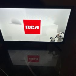 RCA 24” LED TV No Remote
