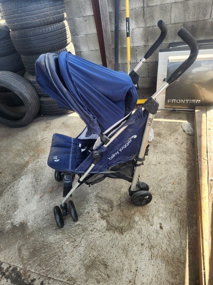 Stroller 