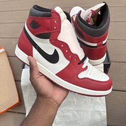 Air Jordan 1 Retro High OG “Lost and Found” – Size 12
