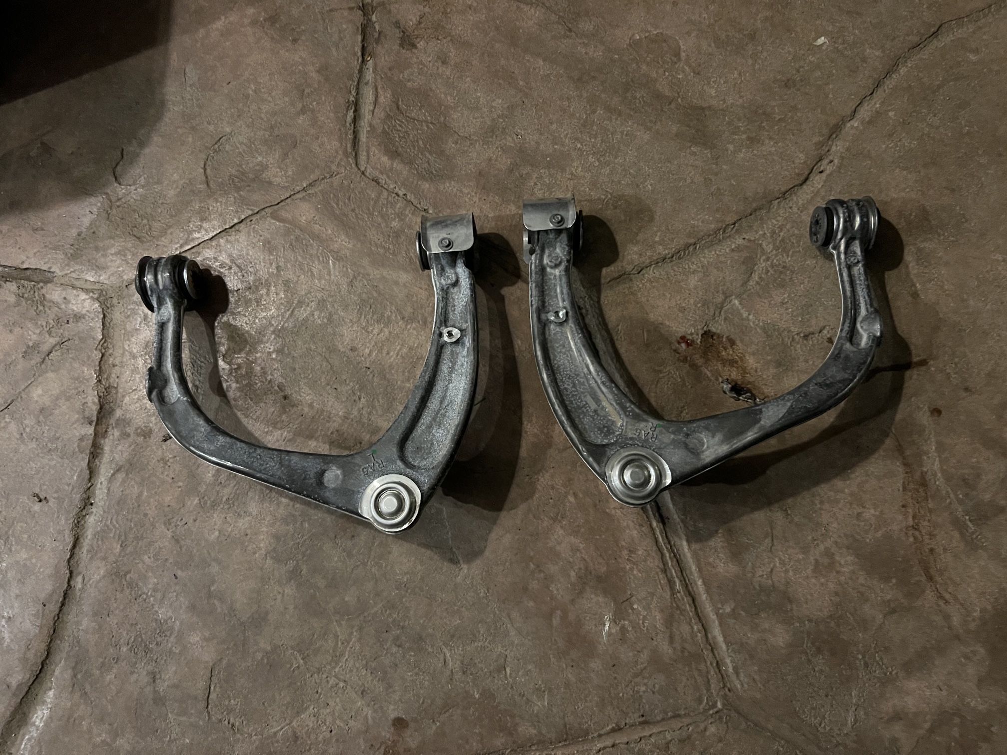 Chevy Silverado GMC Sierra Upper Control arms