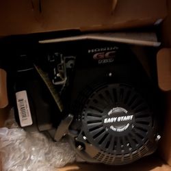 Honda GC160 Engine Premium Residential Engine New In The Box. $260