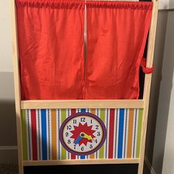 Melissa & Doug Puppet Theater with Puppets