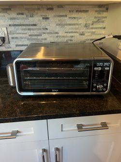 Ninja- Flip Toaster Oven & Air Fryer - Gray