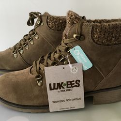 Muk Luks Hiking Boots , Size 9 1/2