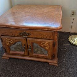 Coffee Table / Side Table 