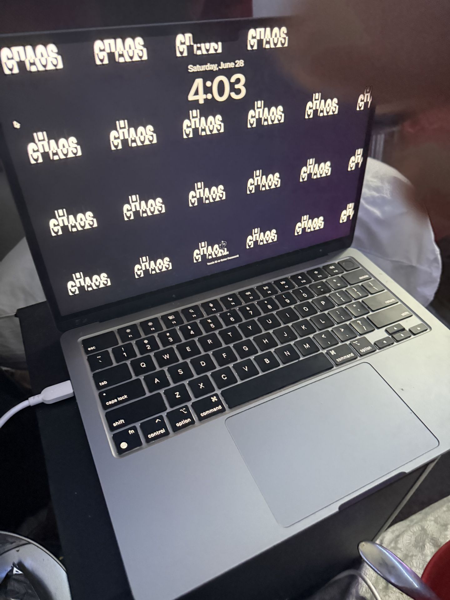 MACBOOK AIR M3 2024