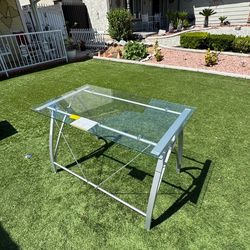 Glass Computer Desk (Perfect Condition)