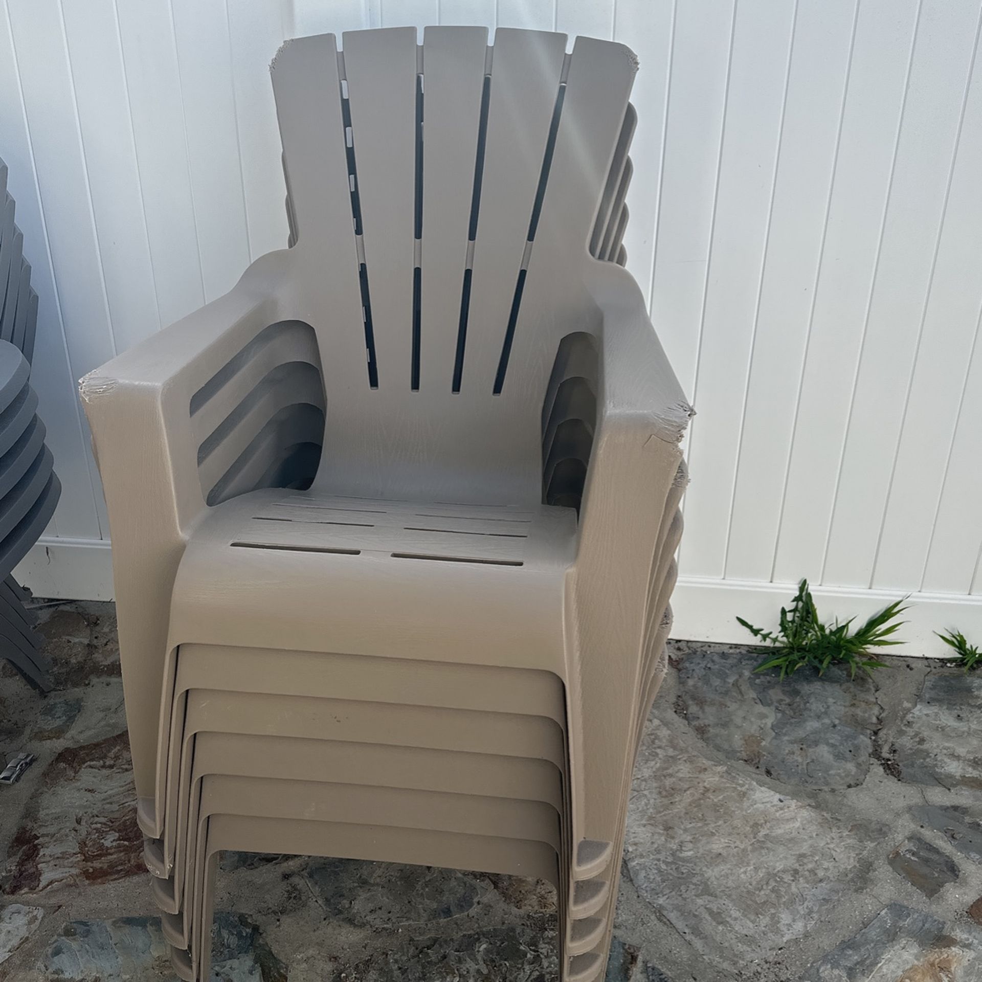 6 Patio Chairs