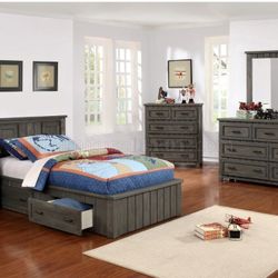 Beautiful Napoleon full size bed.