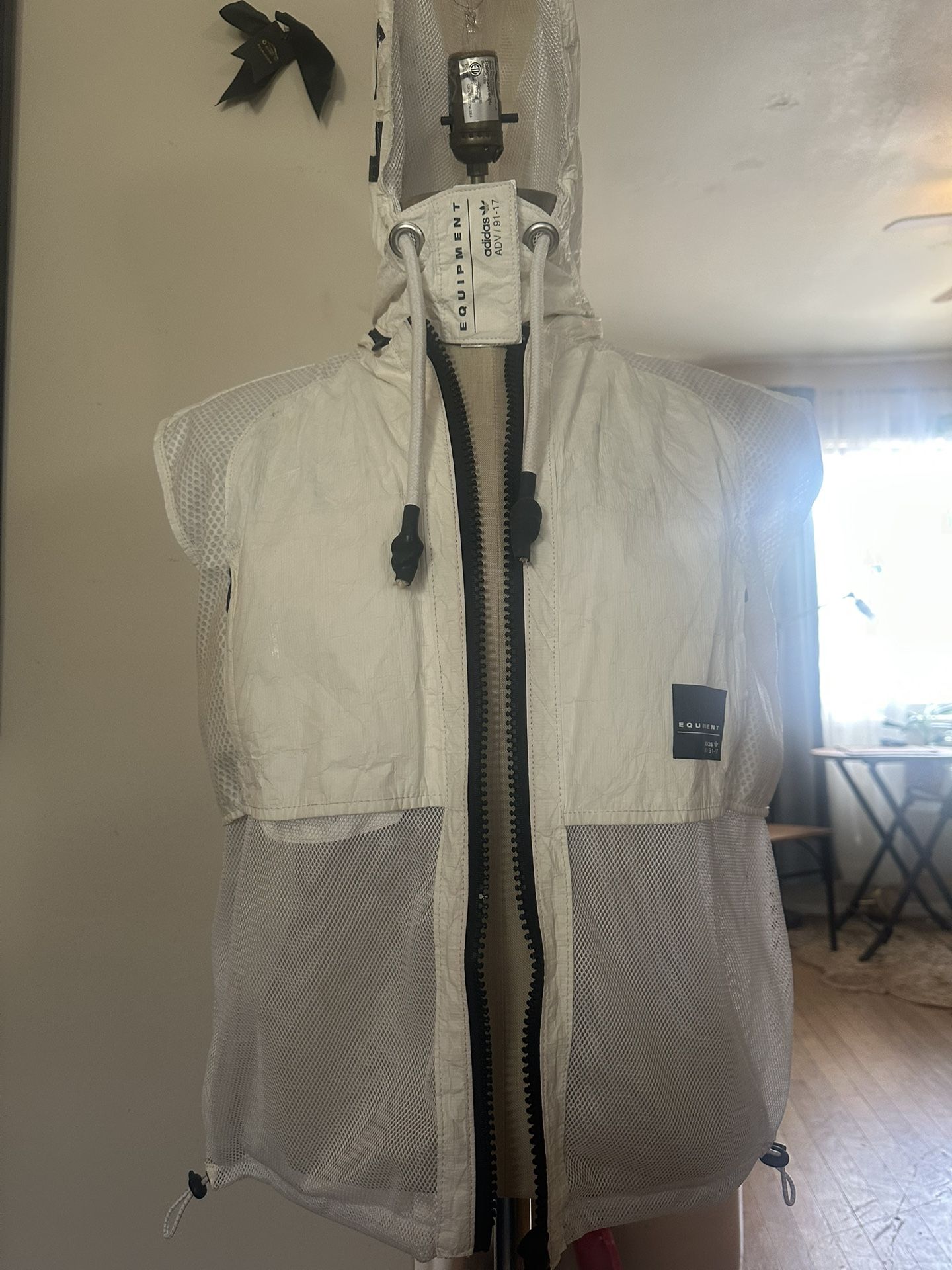 Adidas Originals Vest backpack EQT from the F/W2017 18 Vest backpack EQT from the F/W2017-18 Adidas Originals collection in white This vest from adid