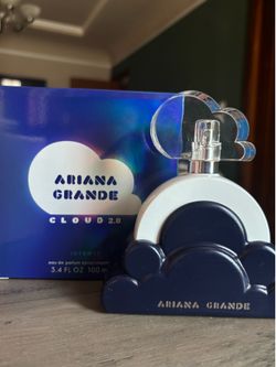 Cloud 2.0 Ariana Grande