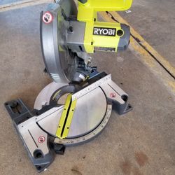 Ryobi  Saw