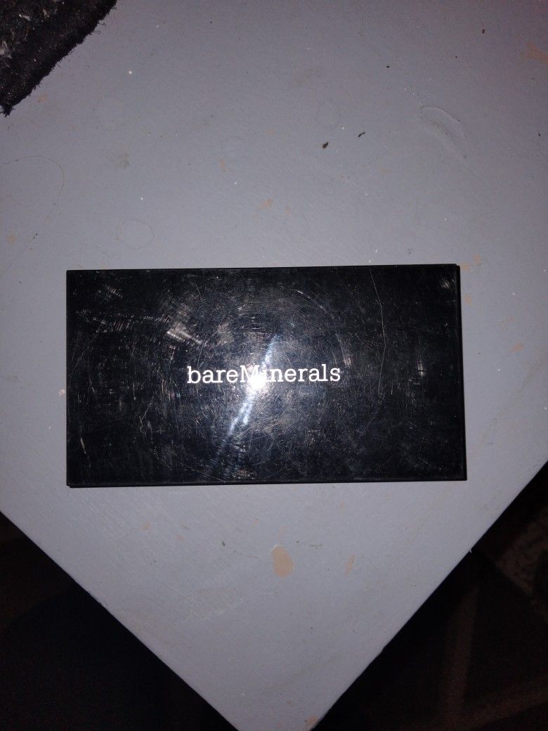 Bare Minerals Make Up