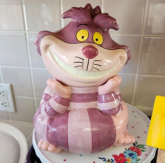 Chester The Cat Walt Disney Cookie Jar (Used)