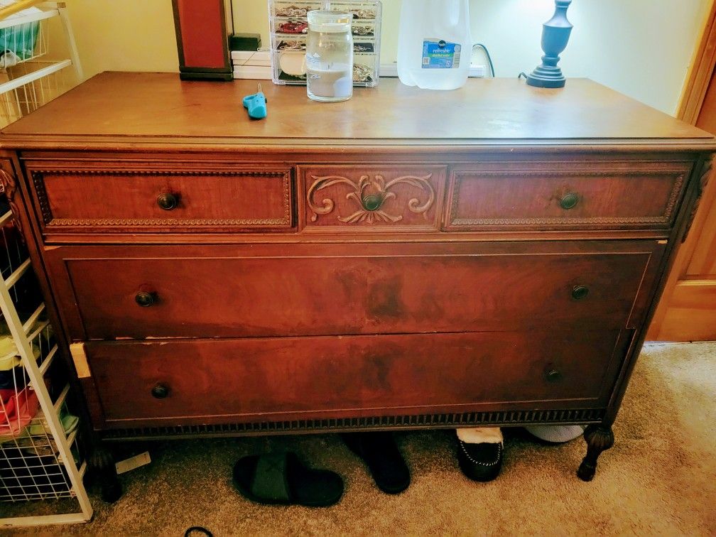 Free Large Bureau