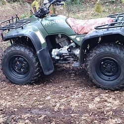 Honda Quad 