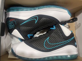 Ds Nike Lebron 7 Red Carpet Sz 11.5