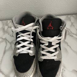 Jordan 1 Mid SE Elephant Print Size 7Y