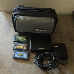 GameBoy Advance SP (NEW BATTERY) + Original Charger + 3 GBA games