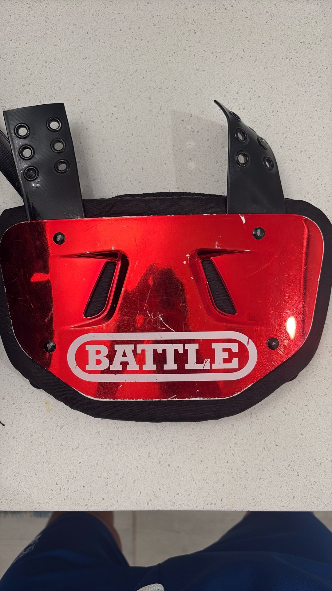 Battle Black Plate Red