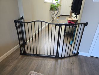 Baby gate