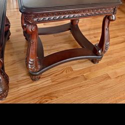 Beautiful Hig Quality End Table