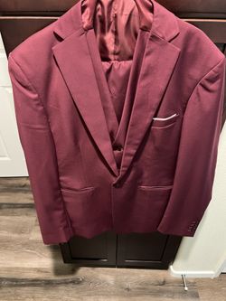 3-Piece Burgundy Suit – Size L 