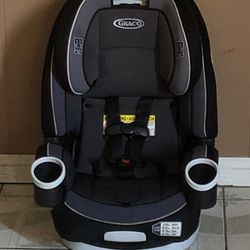 PRACTICALLY NEW GRACO 4EVER CONVERTIBLE CAR SEAT 4 IN 1