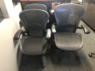 Aren executive chair