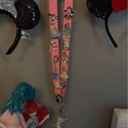 Disney Collectible Pins