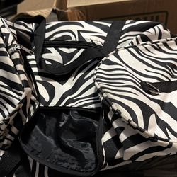 Zebra duffel small/medium