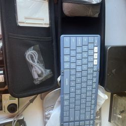 Foldable Keyboard and Mouse, Samsers Folding Bluetooth Keyboard Combo, 2.4G + BT5.0 x 2, Full-Size Portable Travel Keyboard & Rechargeable Wireless Mo