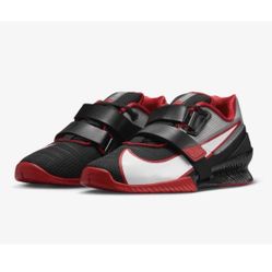 NEW Nike Romaleos Weightlifting Shoes Men's Size 11