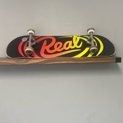 🛹 Real Skateboard Complete – 8.0” – Lightly Used