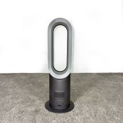 Dyson AM05 Air Multiplier Bladeless Hot + Cool Table Fan / Heater