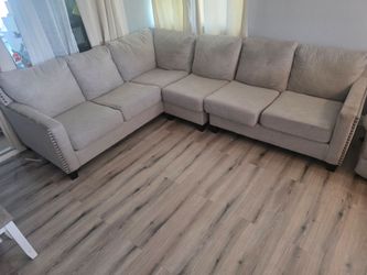 Sectional couch $199 obo
