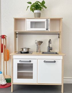 Everything Must Go ($1 to $75)