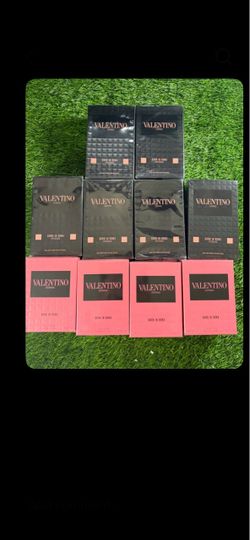 Valentino Born in Roma Fragrance Bundle