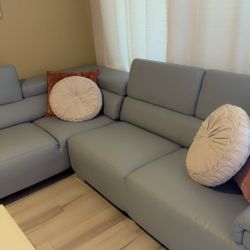Sectional sofa
