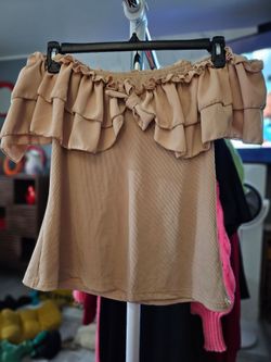 2x top..NEW
