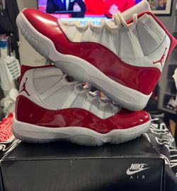 Jordan 11”Cherry” Size 10M