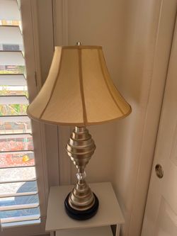 Hand crafted silver leaf Lamp from Artmax  only  cash
