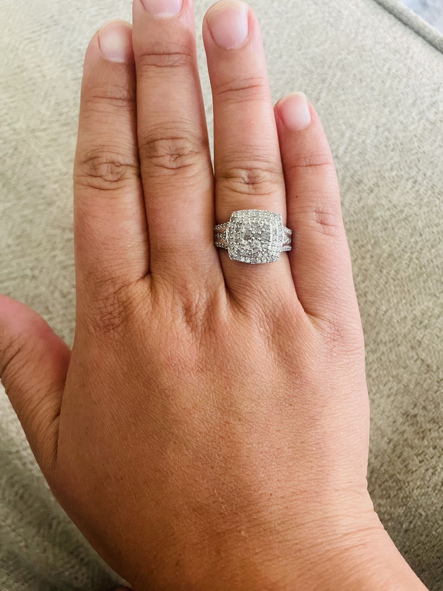 1 Carat TW Natural Diamond Cluster Ring Set In Sterling Silver