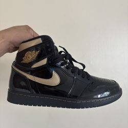 Jordan 1 Metallic High 