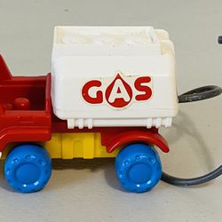 VNTG L'il Playmates 1984 Gas Tanker Truck With Hose 2.5" H GUC