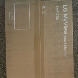 LG 32in 4K Smart Monitor