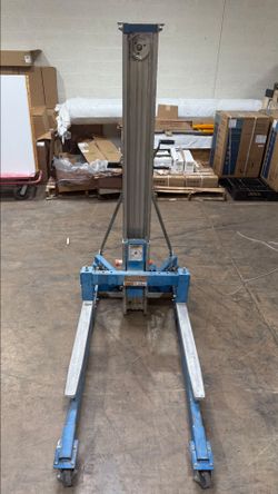 Genie Superlift SLA-15